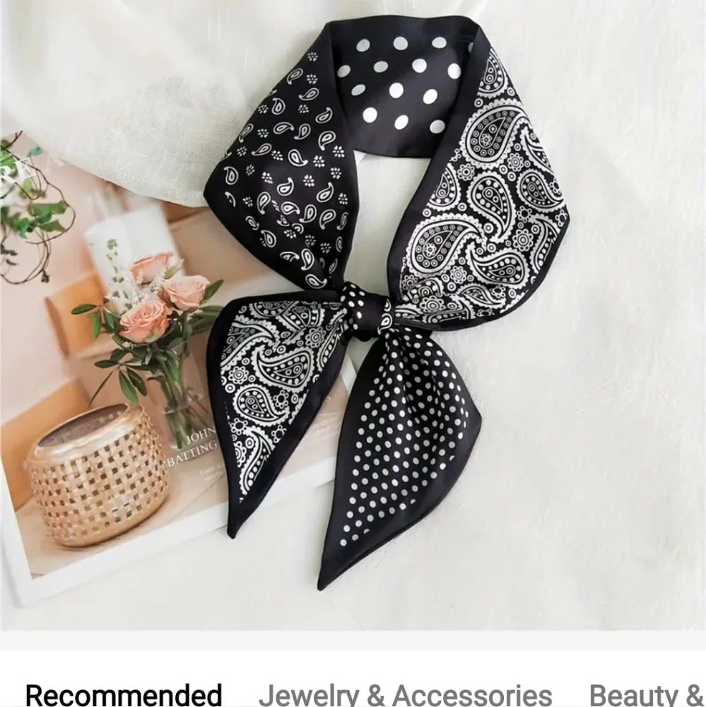 4pcs. Vibrant  Paisley Twillys - Picture 5 of 9